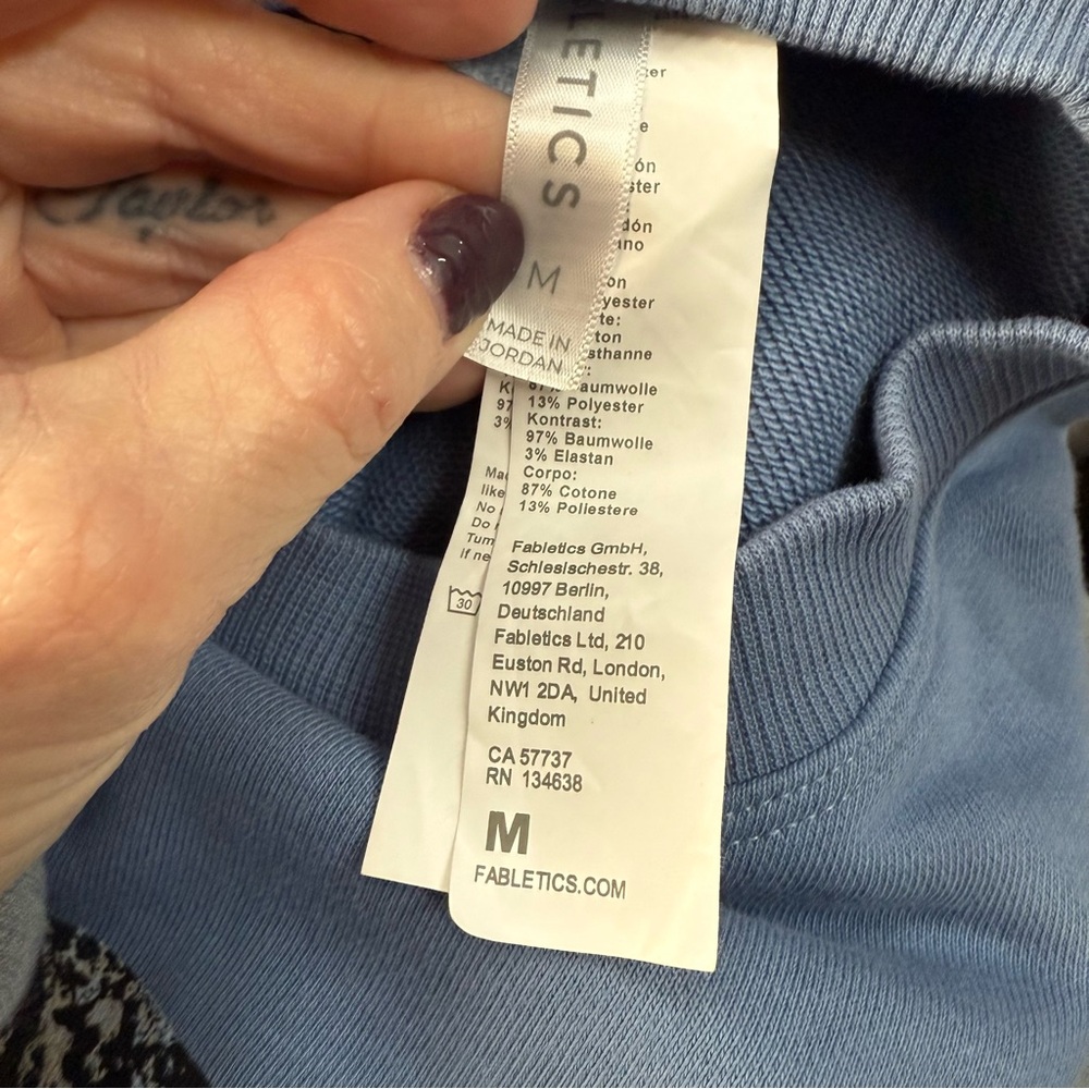 Fabletics Women's Cropped Oversized Sweatshirt Me… - image 5